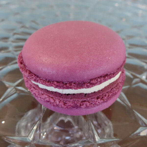 Blackberry Macaron